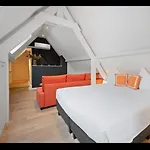 Les Champs De Holiday home *